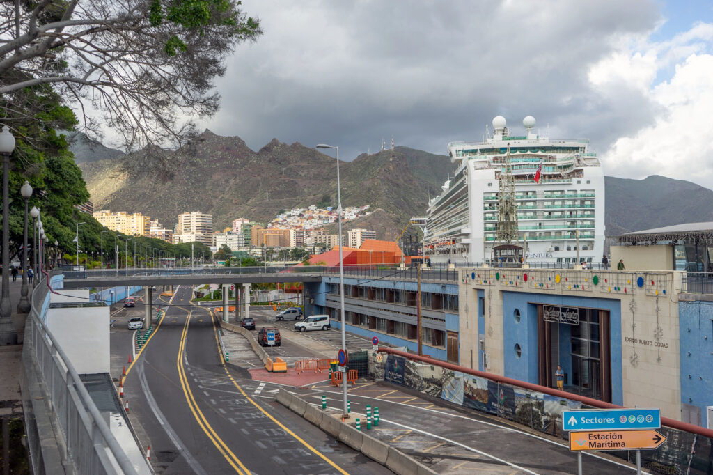 Santa Cruz de Tenerife Cruise Ships