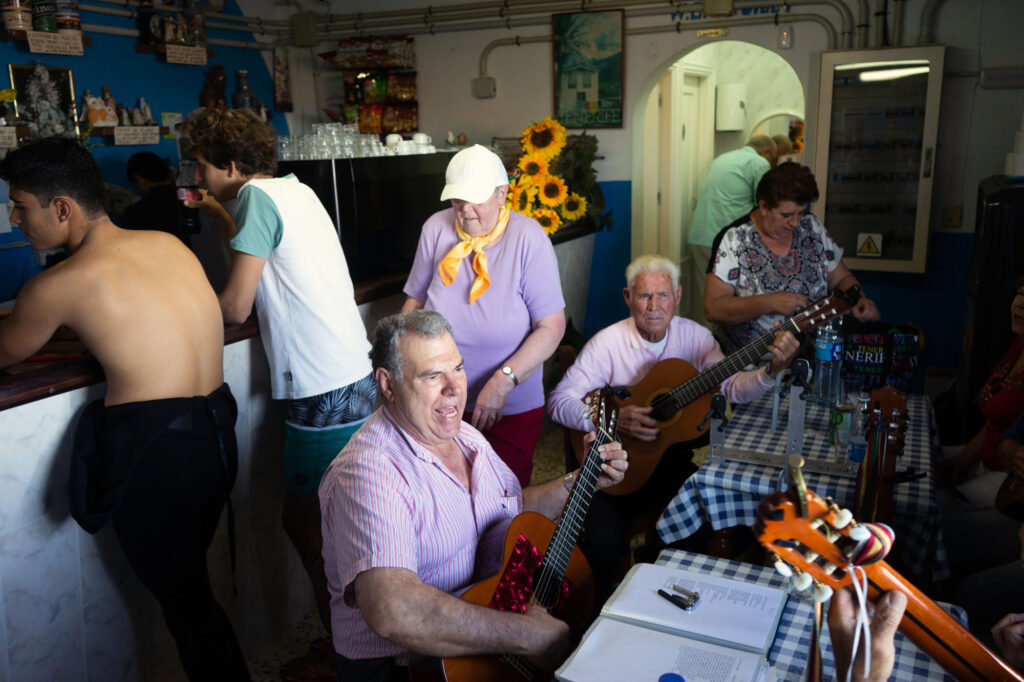 Singing Music Casa Africa Tenerife